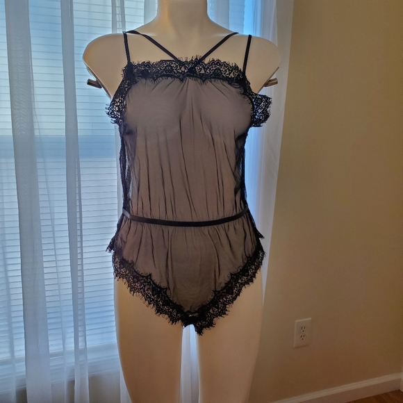 Fashion Nova Sexy Black Lingerie Romper Black L/XL - Picture 2 of 5
